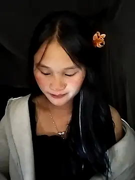 Snapshot of saronla_03 chatting on 09/26/25, 03:30 saronla 03 online show from 09/26/25, 03:30