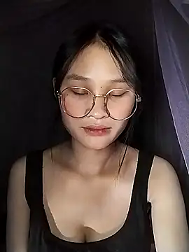 saronla 03 online show from 11/06/25, 01:15