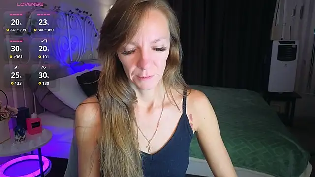 Jesica mooon online show from 11/15/25, 01:31