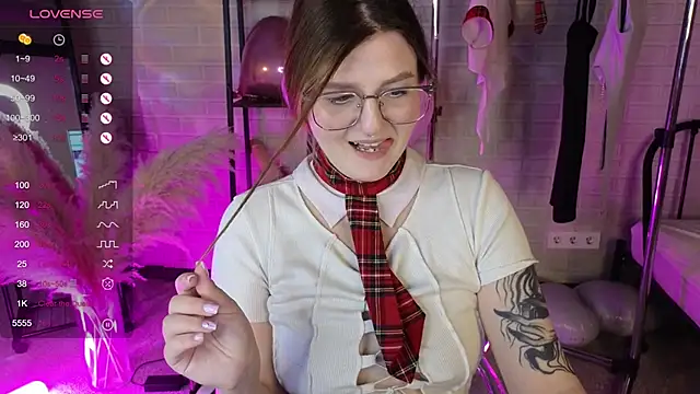 Ruby Al1en online show from 10/08/25, 01:40