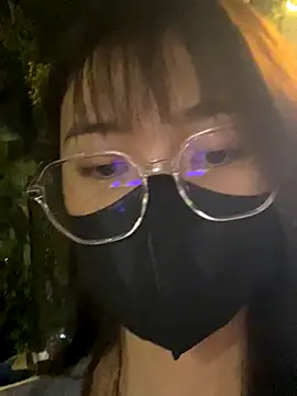   BabyShowPublic   online show from 10/25/25, 02:07