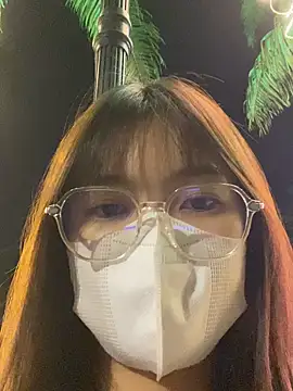   BabyShowPublic   online show from 11/23/25, 03:55