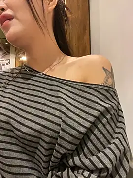   BabyShowPublic   online show from 11/06/25, 11:58