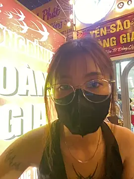   BabyShowPublic   online show from 02/04/26, 12:11