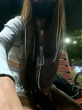   BabyShowPublic   online show from 04/14/26, 02:33