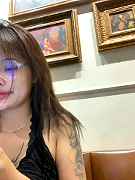   BabyShowPublic   online show from 10/27/25, 01:23