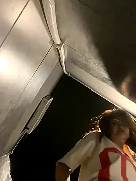   BabyShowPublic   online show from 11/09/25, 03:38