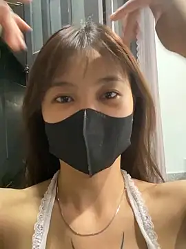   BabyShowPublic   online show from 12/21/25, 04:30