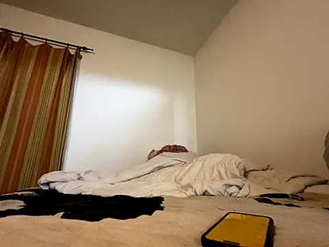 KANDIS864 online show from 10/22/25, 03:39