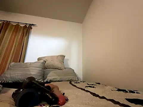 KANDIS864 online show from 10/30/25, 02:21