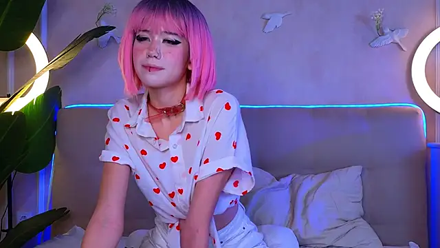 PhyllisSanchez online show from 11/08/25, 09:40