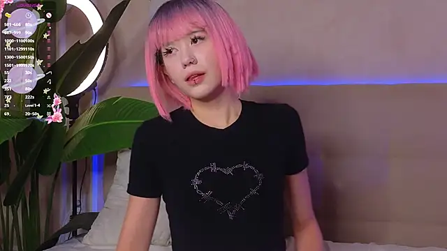 PhyllisSanchez online show from 11/25/25, 08:53