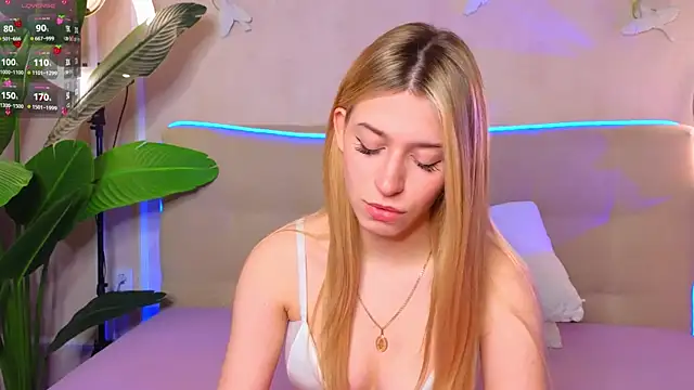 BonnieWalton online show from 12/14/25, 07:58