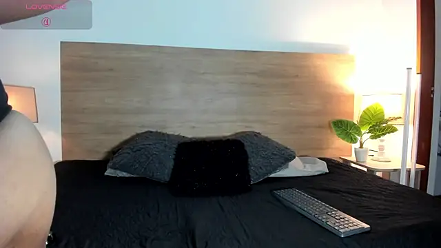 BellaNixs online show from 02/19/26, 10:34