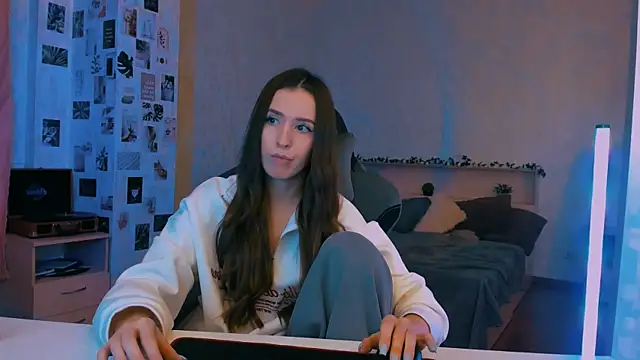 yourrdanceteacher online show from 10/28/25, 08:08