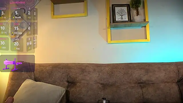 RACHELRUIZ online show from 09/14/25, 04:18