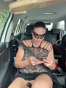 Nadja Noir online show from 11/08/25, 11:25