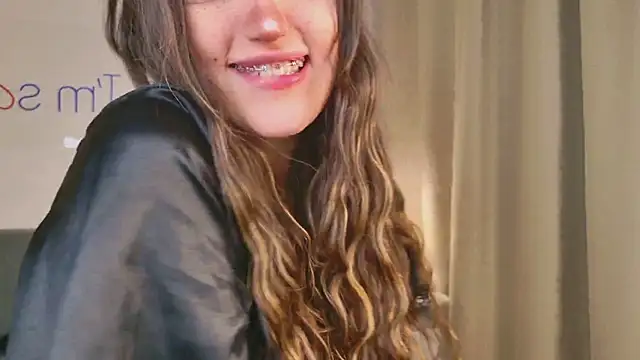 Snapshot of kamila_blush chatting on 11/22/25, 11:58 kamila blush online show from 11/22/25, 11:58