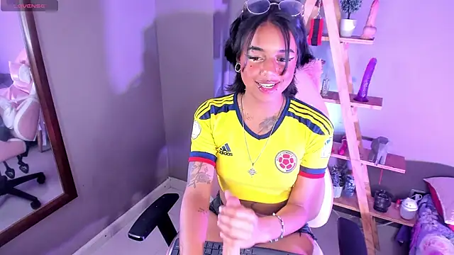 nyxmoonhells online show from 11/20/25, 08:53