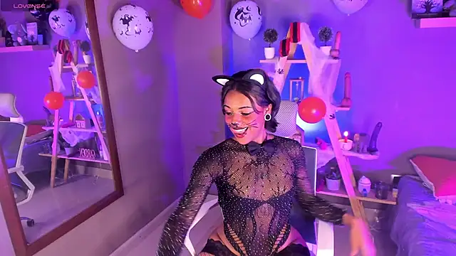 nyxmoonhells online show from 10/19/25, 10:01