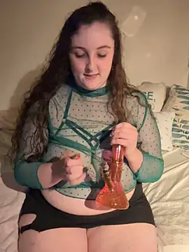 kallmek8 online show from 10/06/25, 04:02