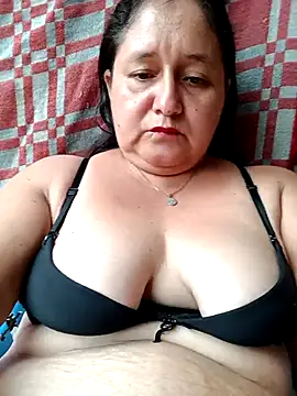 Snapshot of Dirty-Mature chatting on 10/04/25, 11:12 Dirty-Mature online show from 10/04/25, 11:12
