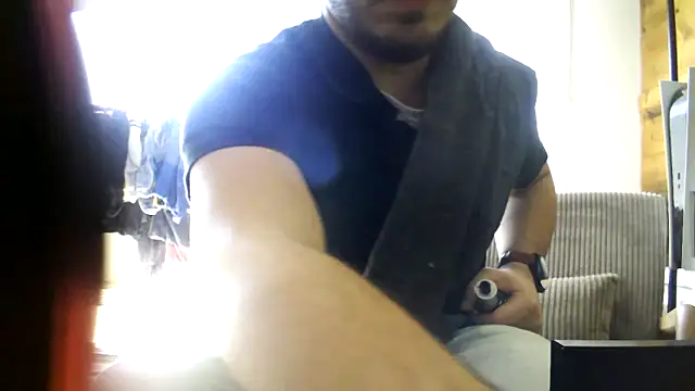Snapshot of benTBM chatting on 04/03/26, 10:11 benTBM online show from 04/03/26, 10:11