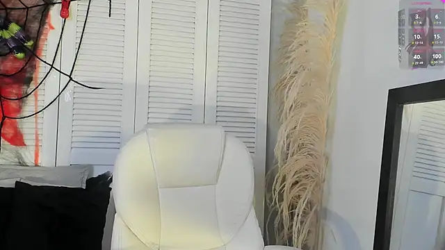 miilo wolf online show from 10/23/25, 01:32