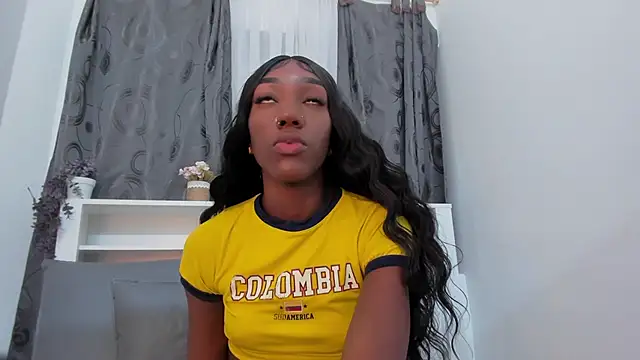 Mistt Mia online show from 10/29/25, 07:24