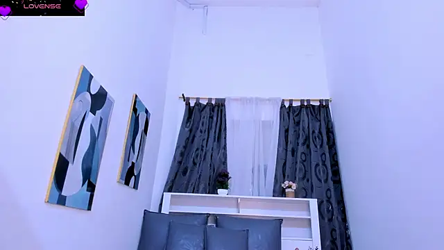 Mistt Mia online show from 02/10/26, 06:07