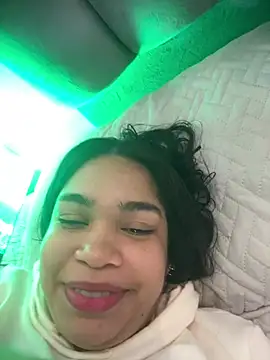 SamaraAnders  online show from 04/13/26, 05:11