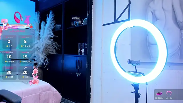 SamaraAnders  online show from 04/10/26, 05:03