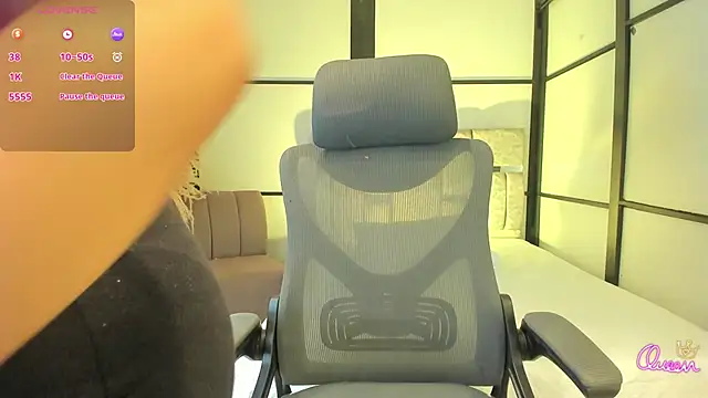 SamaraAnders  online show from 04/04/26, 05:03