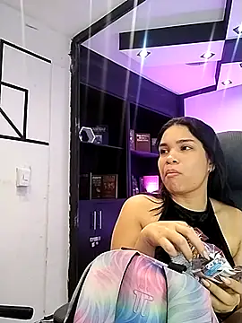 SamaraAnders  online show from 03/07/26, 05:03