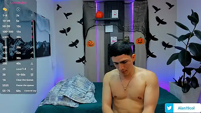 alan nd kevin online show from 10/29/25, 07:13