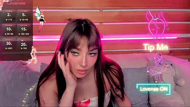 Emily Tylerr online show from 10/07/25, 07:09