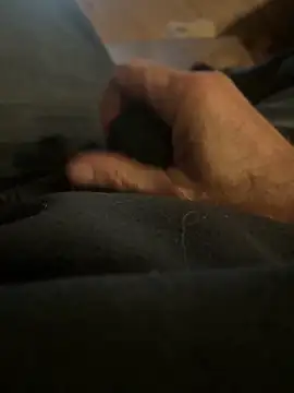 Snapshot of sharemyself chatting on 10/10/25, 10:43 sharemyself online show from 10/10/25, 10:43