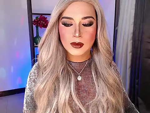 Snapshot of mslilly_croft chatting on 09/11/25, 05:13 mslilly croft online show from 09/11/25, 05:13