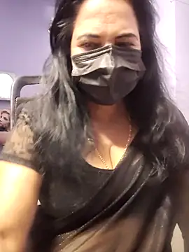 mallu-lover online show from 10/16/25, 01:03