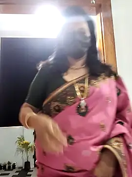 Snapshot of mallu-lover chatting on 03/03/26, 02:57 mallu-lover online show from 03/03/26, 02:57