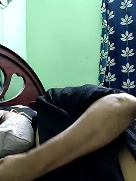 mallu-lover online show from 12/05/25, 03:21