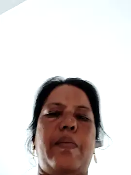 mallu-lover online show from 12/16/25, 09:35