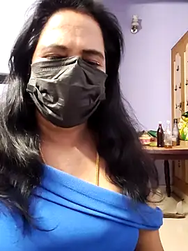 mallu-lover online show from 10/31/25, 01:52