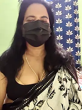 mallu-lover online show from 10/22/25, 08:14