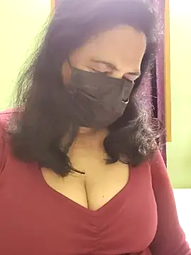 Snapshot of mallu-lover chatting on 05/15/26, 04:38 mallu-lover online show from 05/15/26, 04:38