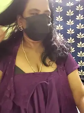 mallu-lover online show from 11/07/25, 05:28