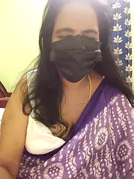 mallu-lover online show from 11/03/25, 02:20