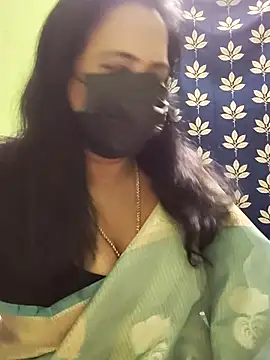 mallu-lover online show from 11/12/25, 01:26