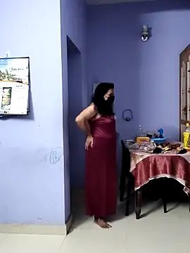 Snapshot of mallu-lover chatting on 04/09/26, 06:19 mallu-lover online show from 04/09/26, 06:19