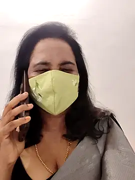 mallu-lover online show from 01/06/26, 01:37